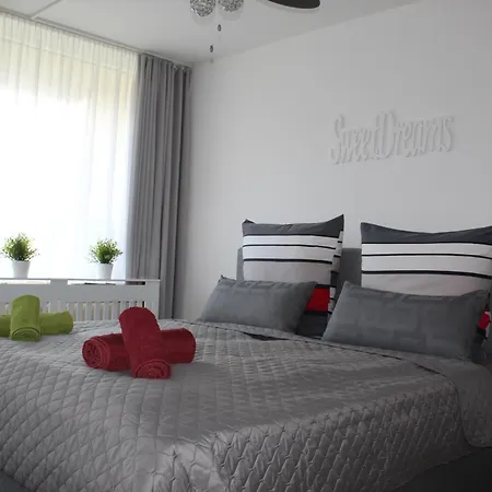 Appartement App Mit Klima, Pool, Garage Fuer Auto, Bike, Skier, Aktivcard Optional *