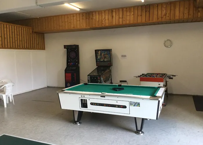 Apartment App Mit Klima, Pool, Garage Fuer Auto, Bike, Skier, Aktivcard Optional